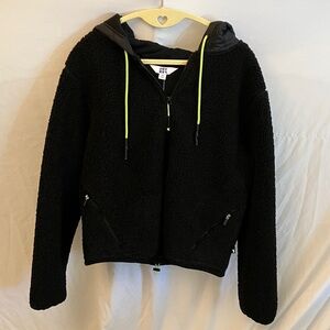 JoyLab: NWT Black Sherpa Fleece Quilted Hooded Jacket- Neon Green Accents